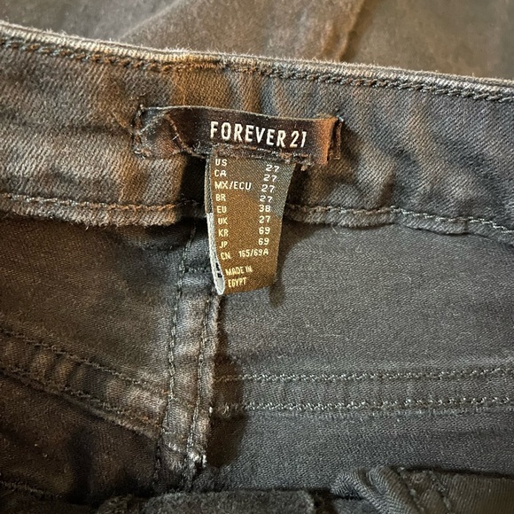 Black skinny jeans with leopard print stripe down the sides - Picture 4 of 4